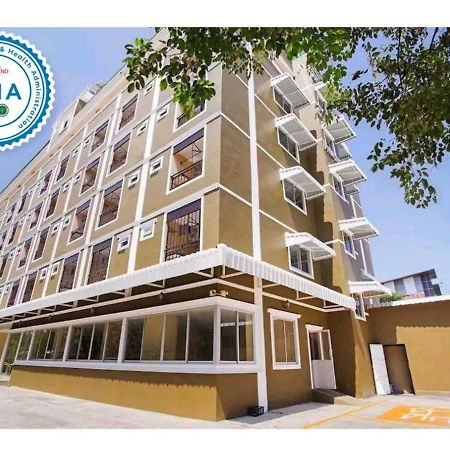 Wises Hotel Ban Bang Phra Kültér fotó